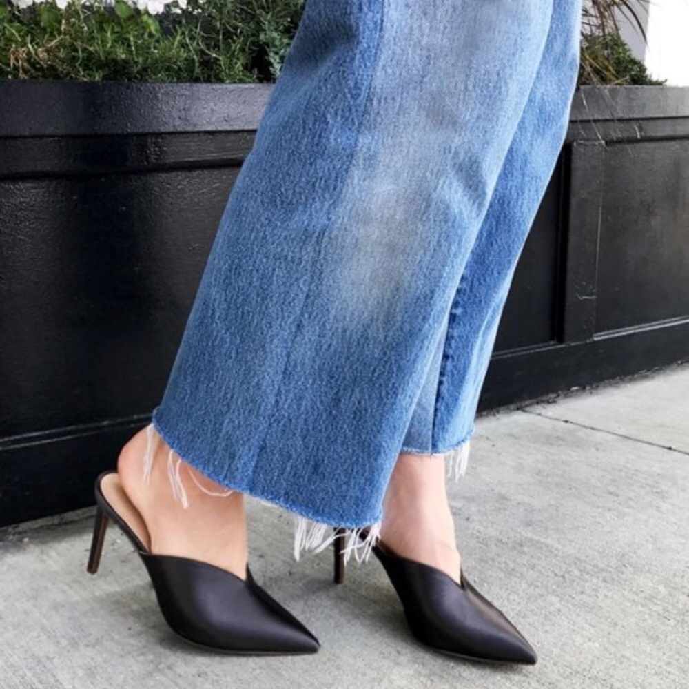 WHO WHAT WEAR Satin V Mules in Graphite